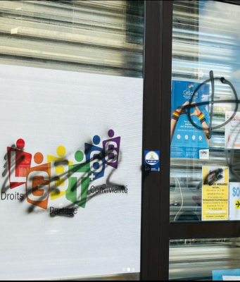 Quazar soutient le Centre LGBT+ 66 victime de tags homophobes